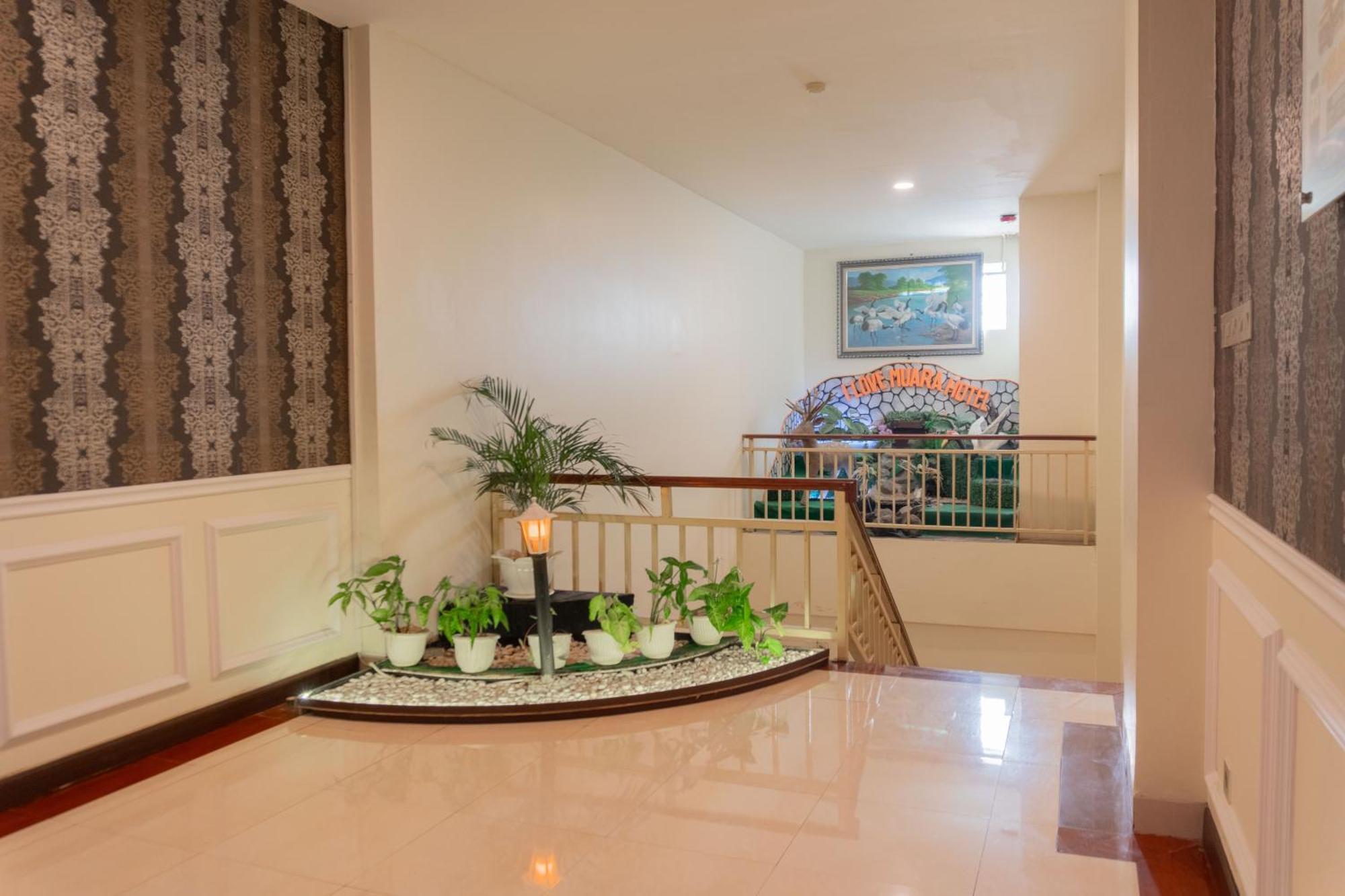 Muara Hotel And Mall Ternate Exterior photo
